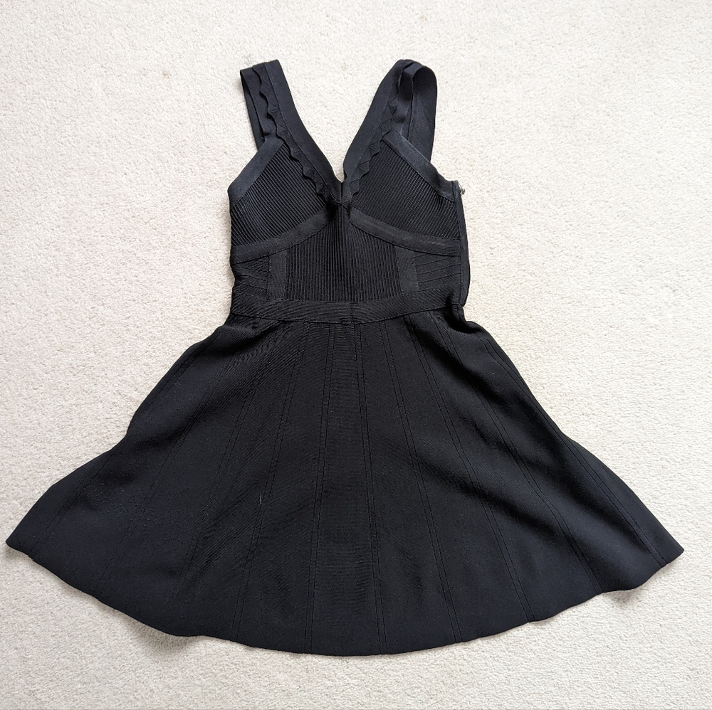 Little Black Dress - GUESS